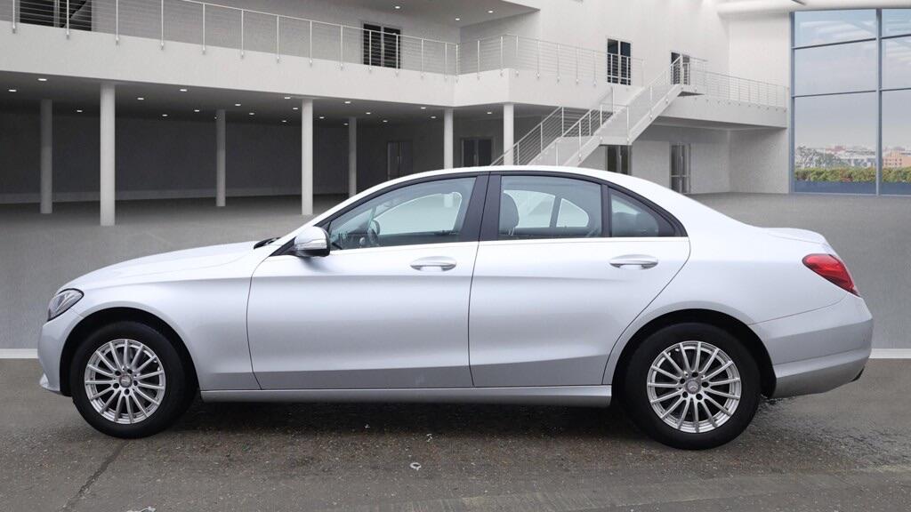 Used Mercedes-Benz C Class 2015 for sale - 76562428: Photo 6