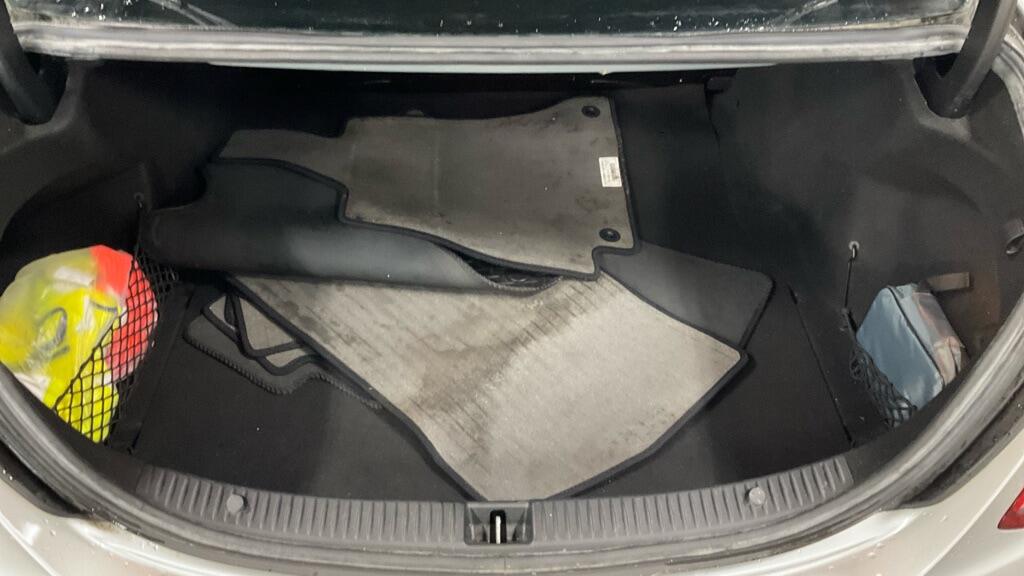 Used Mercedes-Benz C Class 2015 for sale - 76562428: Photo 7