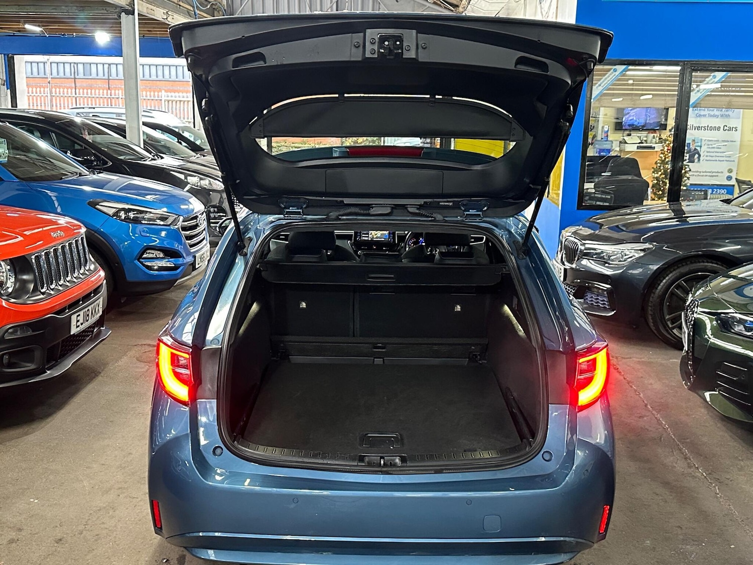 Used Toyota Corolla 2021 for sale - 76953571: Photo 41