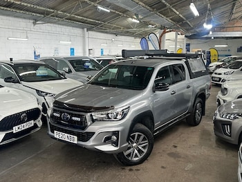 Used Toyota Hilux 2020 for sale - 76002338: Photo