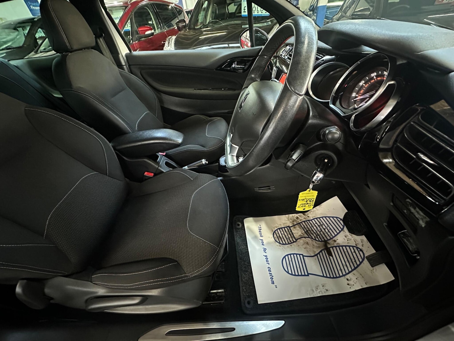 Used Citroen DS3 2010 for sale - 77695661: Photo 26