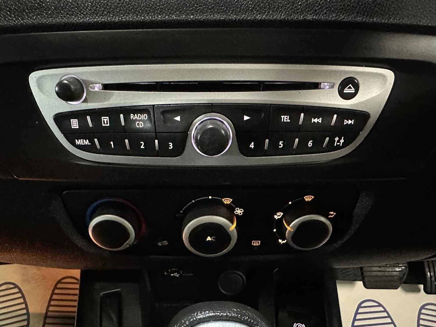 Used Renault Scenic 2009 for sale - 76715545: Photo 16