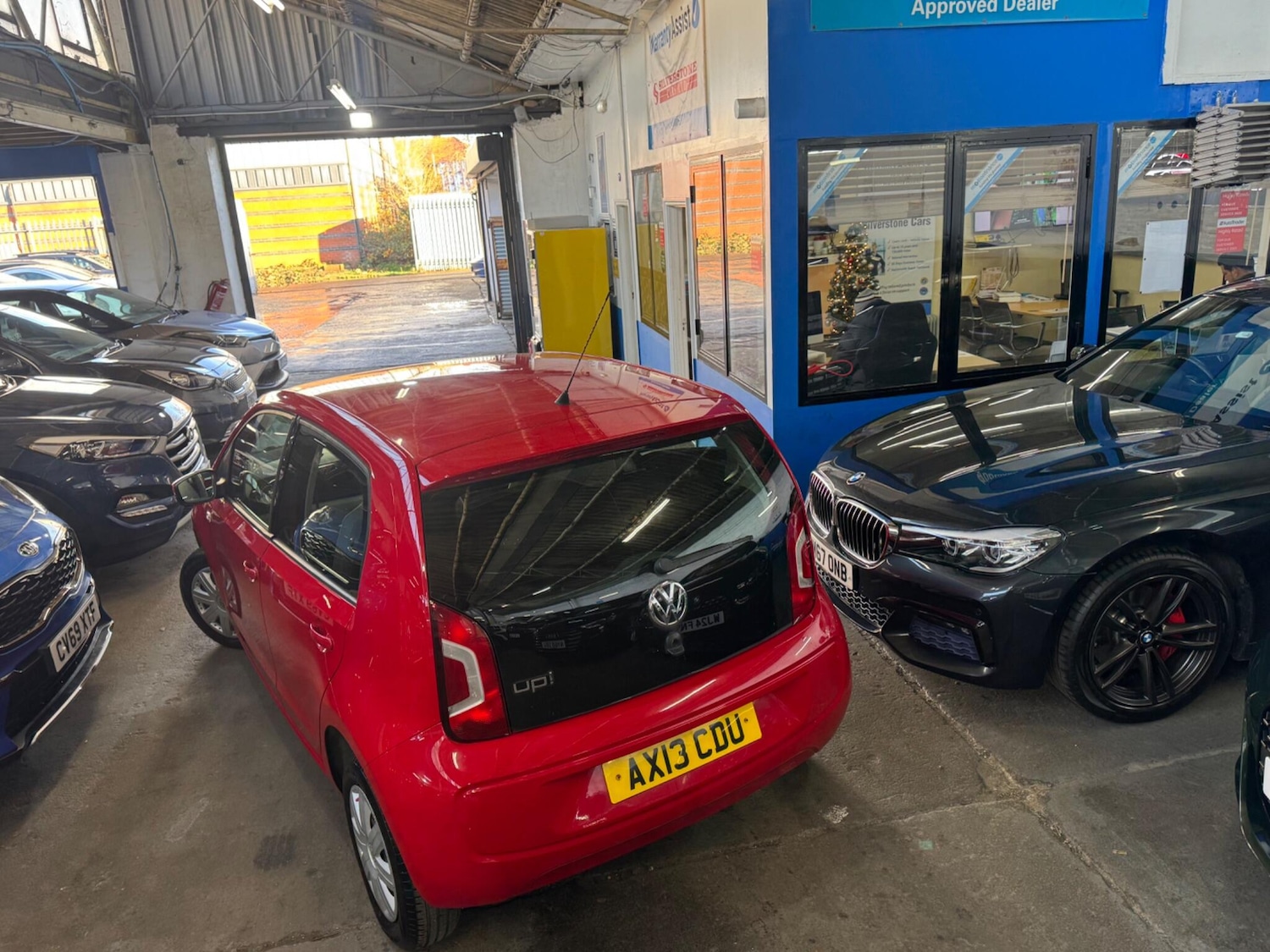 Used Volkswagen up! 2013 for sale - 76913892: Photo 16