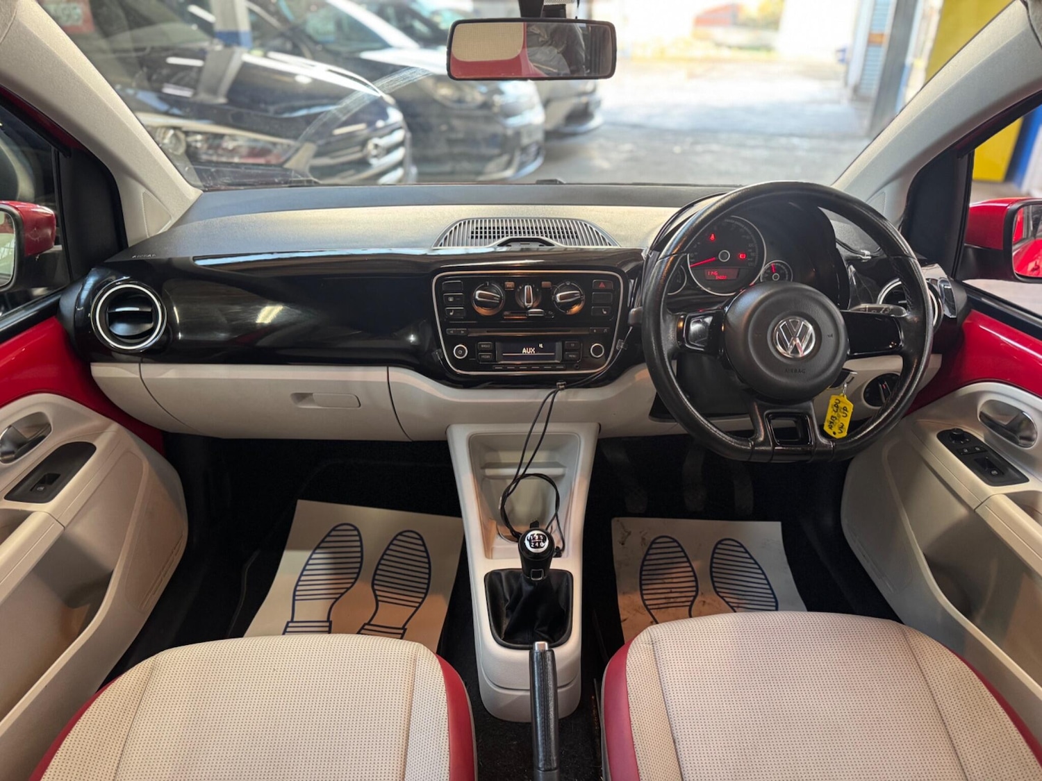 Used Volkswagen up! 2013 for sale - 76913892: Photo 31