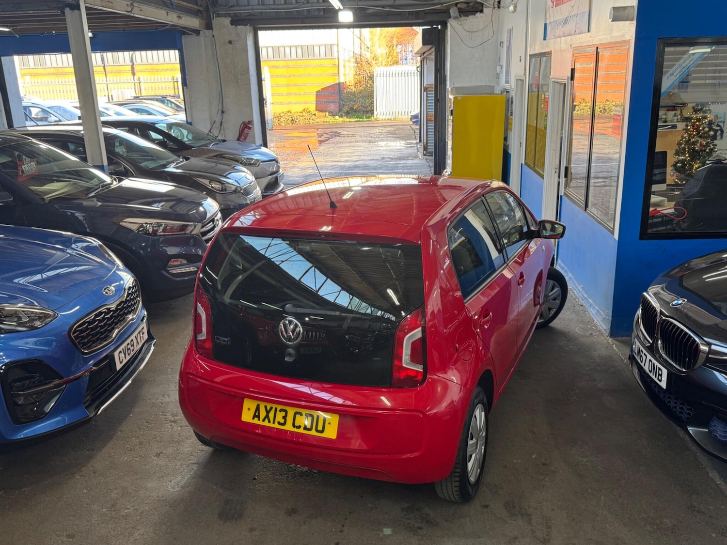 Used Volkswagen up! 2013 for sale - 76913892: Photo 5