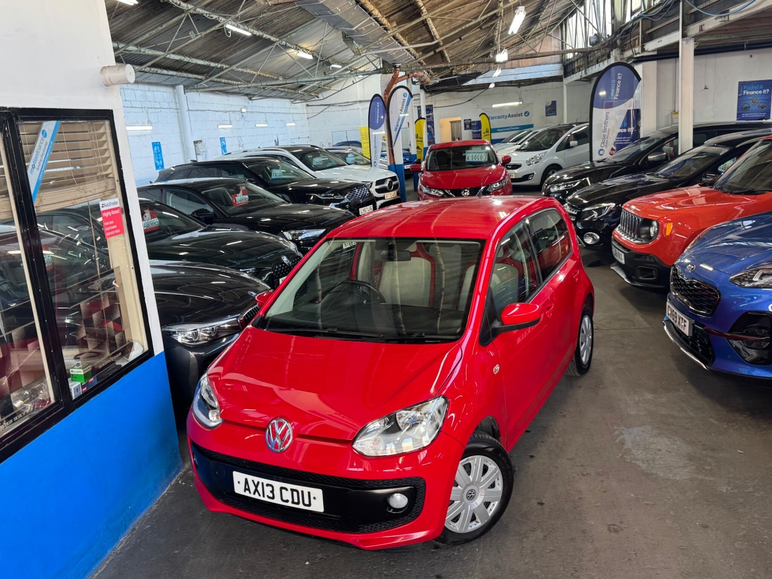 Used Volkswagen up! 2013 for sale - 76913892: Photo 9