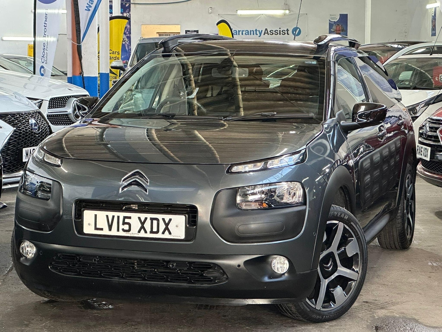 Used Citroen C4 Cactus for sale - 76742827: Photo 10