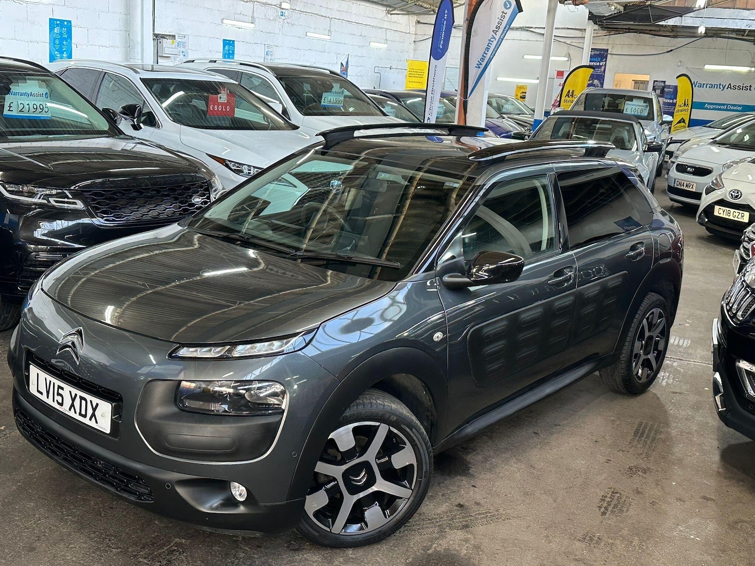 Used Citroen C4 Cactus for sale - 76742827: Photo 12