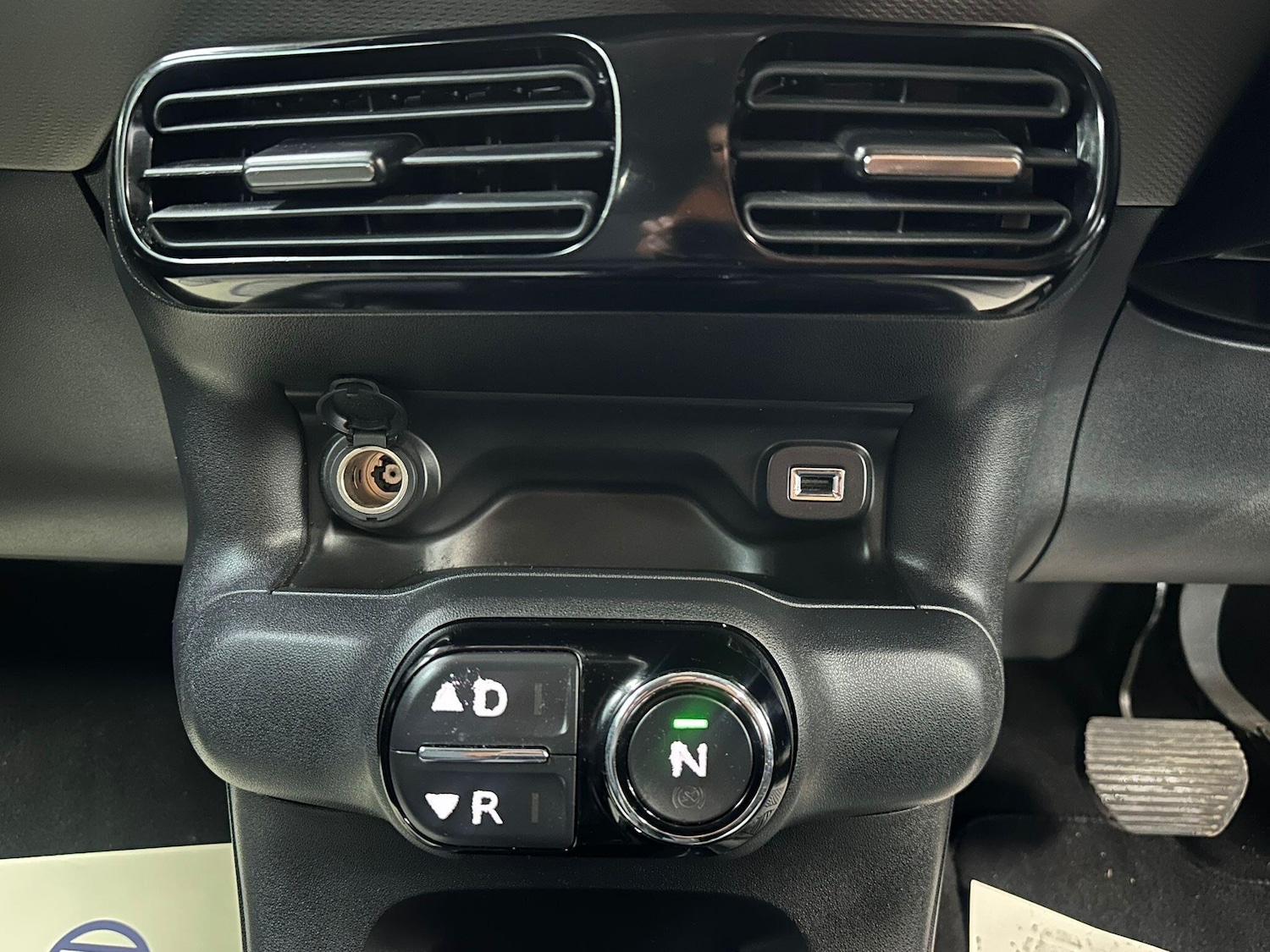 Used Citroen C4 Cactus for sale - 76742827: Photo 28