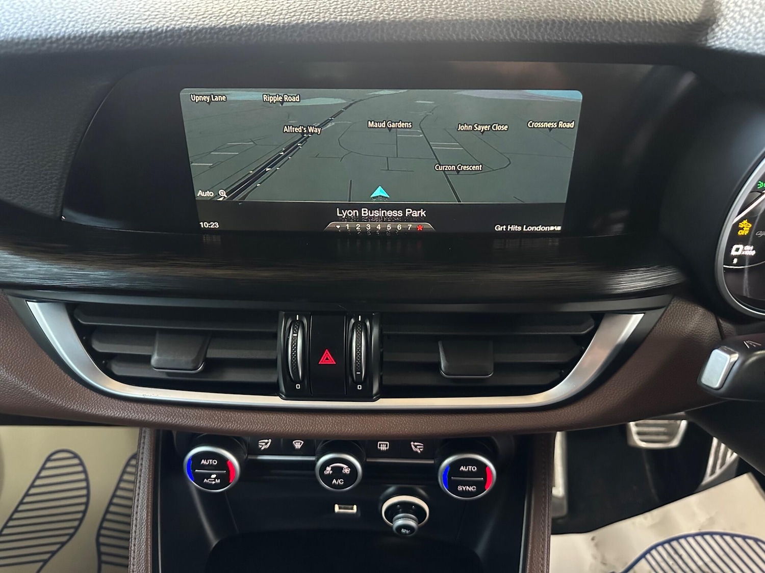 Used Alfa Romeo Stelvio 2018 for sale - 78035184: Photo 22