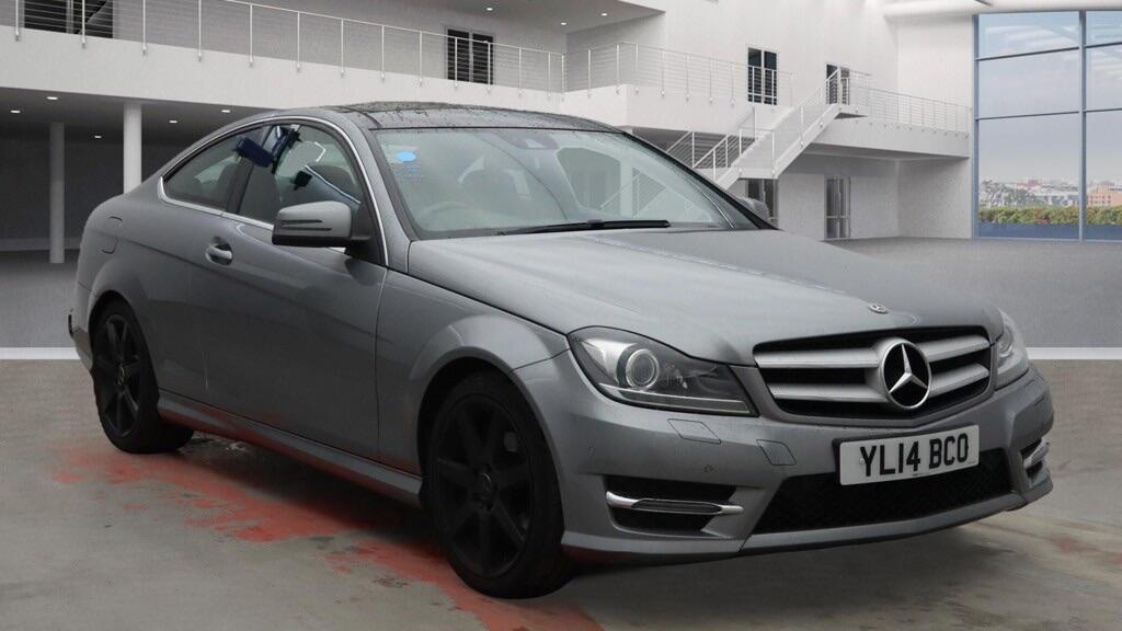 Used Mercedes-Benz C Class 2014 for sale - 76360865: Photo 1