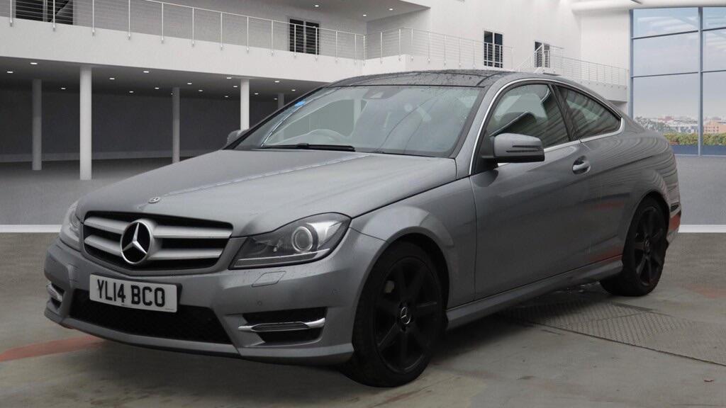 Used Mercedes-Benz C Class 2014 for sale - 76360865: Photo 2