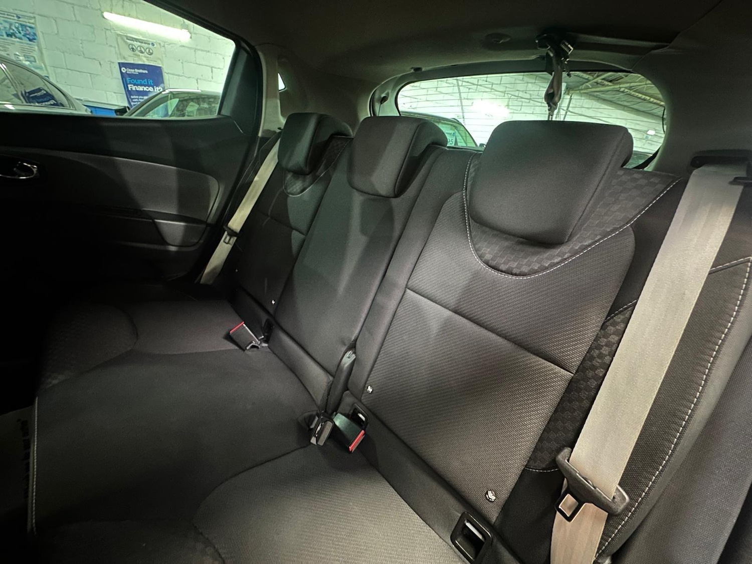 Used Renault Clio 2014 for sale - 76666486: Photo 27