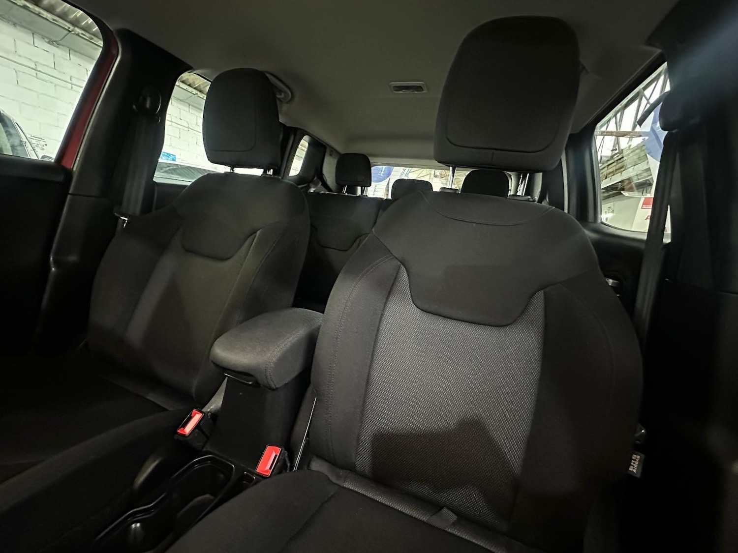 Used Jeep Renegade 2019 for sale - 76990306: Photo 25