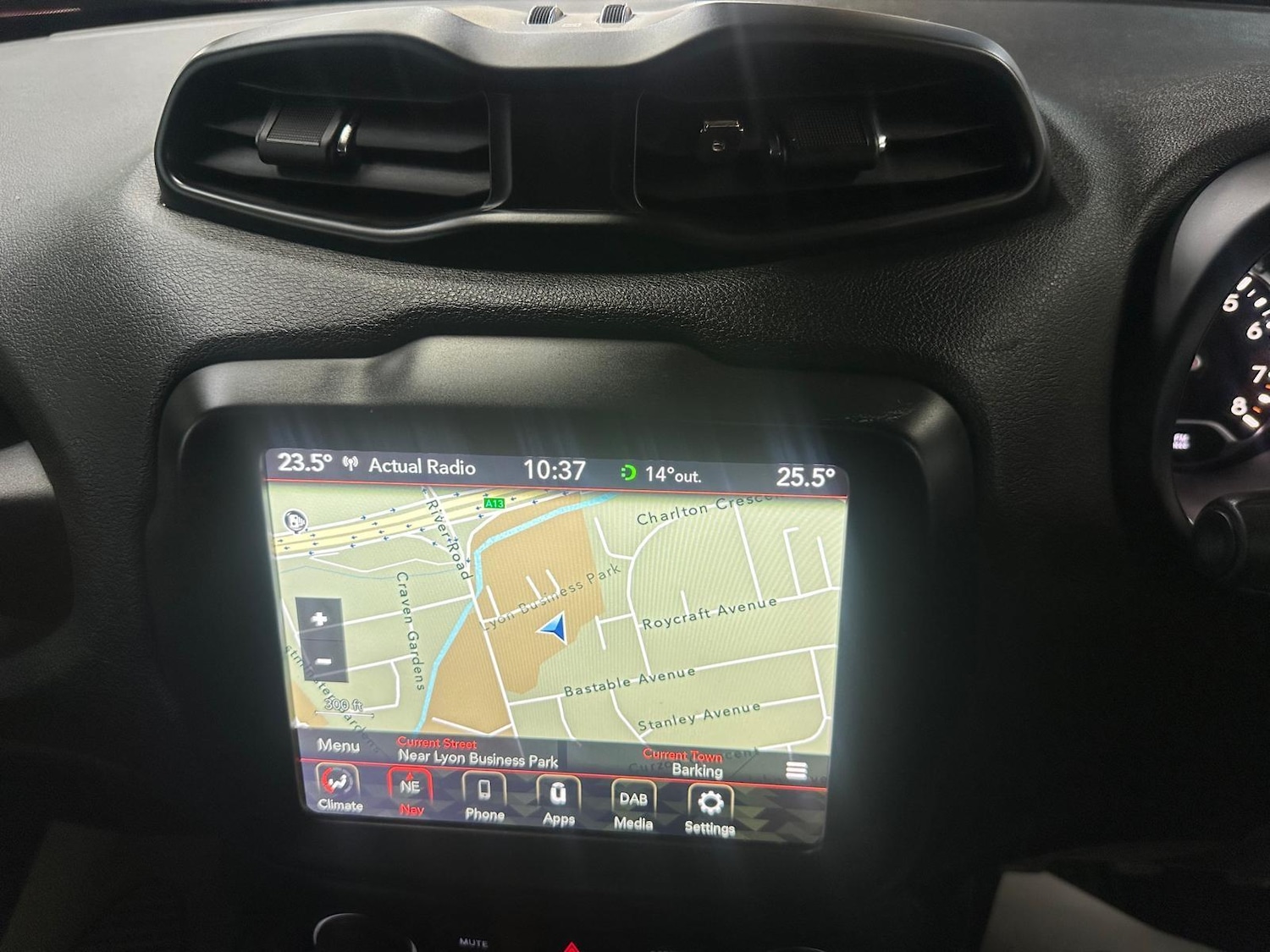 Used Jeep Renegade 2019 for sale - 76990306: Photo 43