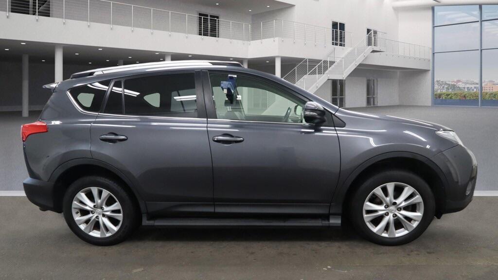 Used Toyota RAV4 2014 for sale - 77456255: Photo 11