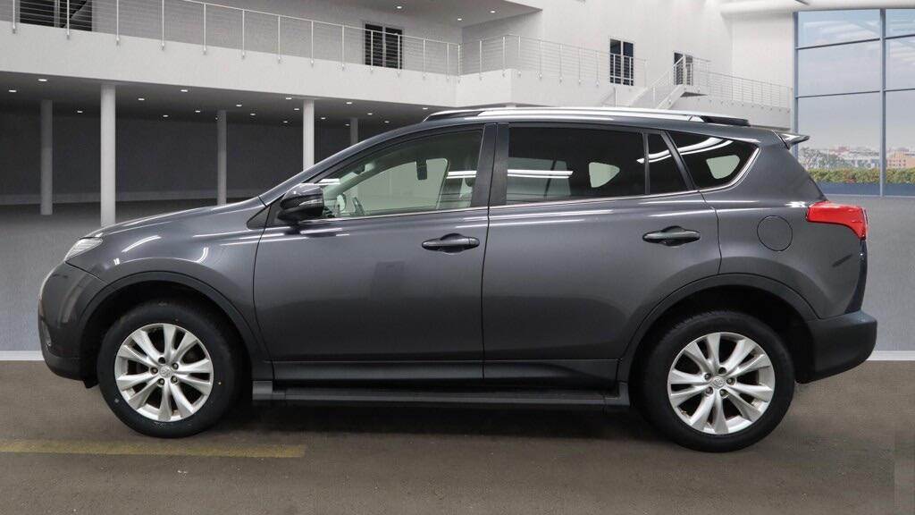 Used Toyota RAV4 2014 for sale - 77456255: Photo 12