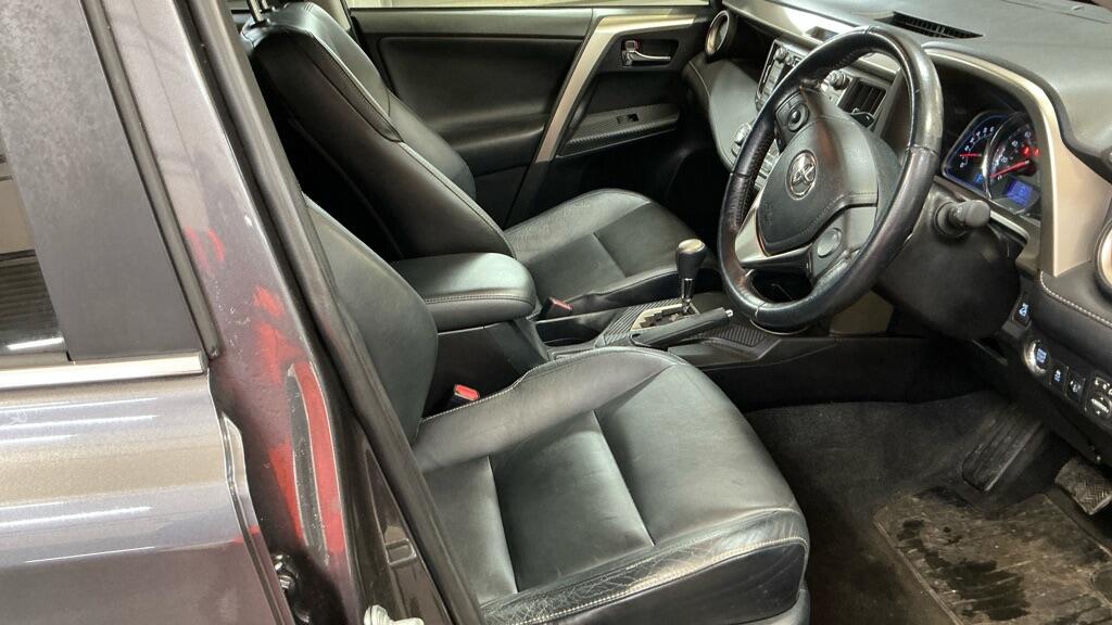 Used Toyota RAV4 2014 for sale - 77456255: Photo 15