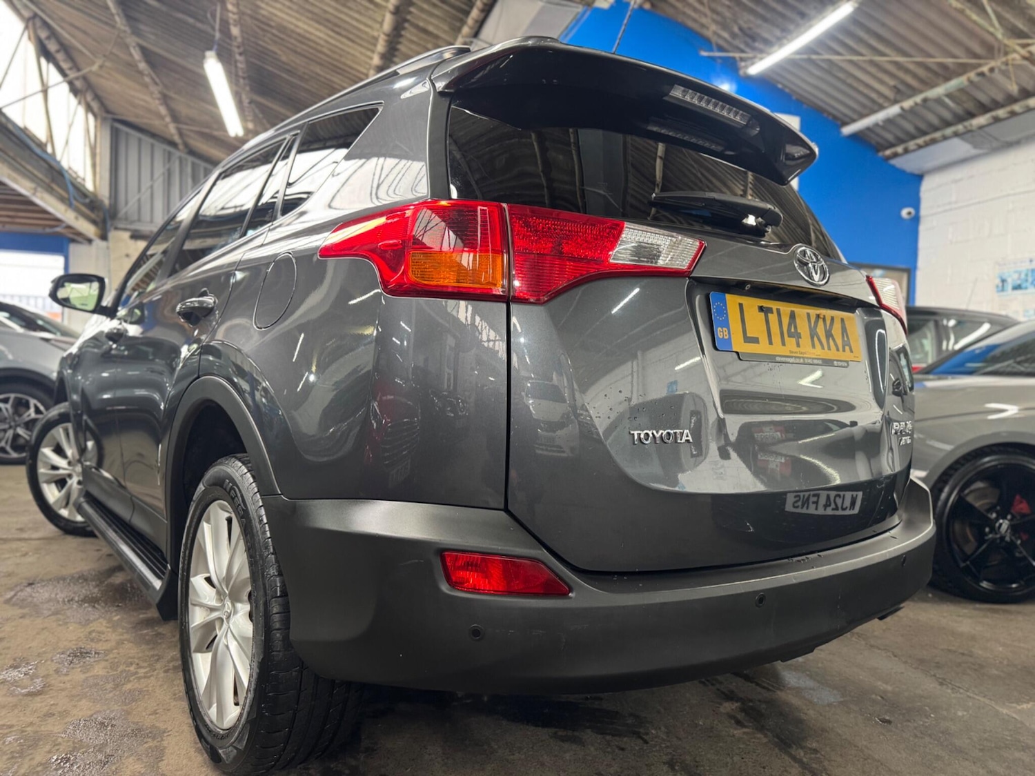 Used Toyota RAV4 2014 for sale - 77456255: Photo 18