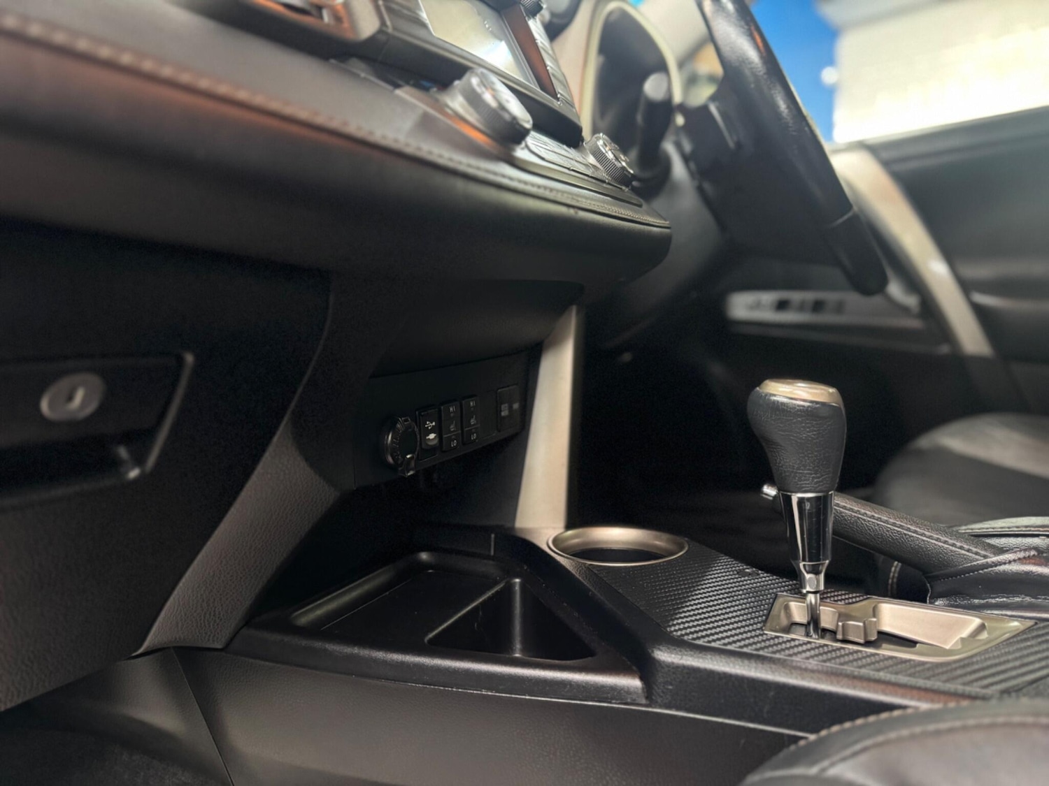 Used Toyota RAV4 2014 for sale - 77456255: Photo 39