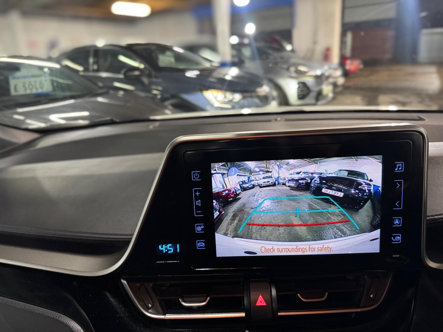 Used Toyota C-HR 2018 for sale - 77278723: Photo 14