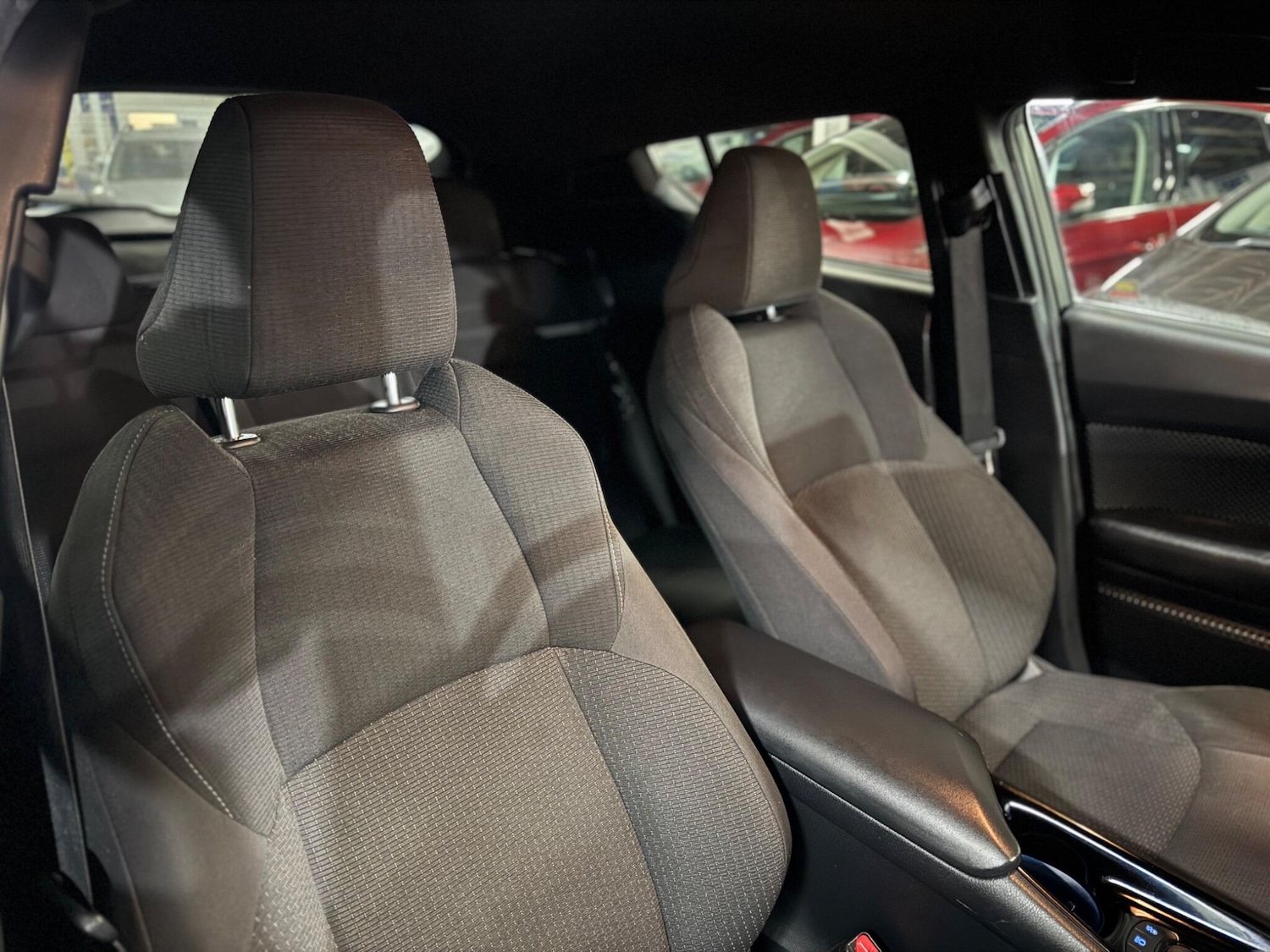 Used Toyota C-HR 2018 for sale - 77278723: Photo 23