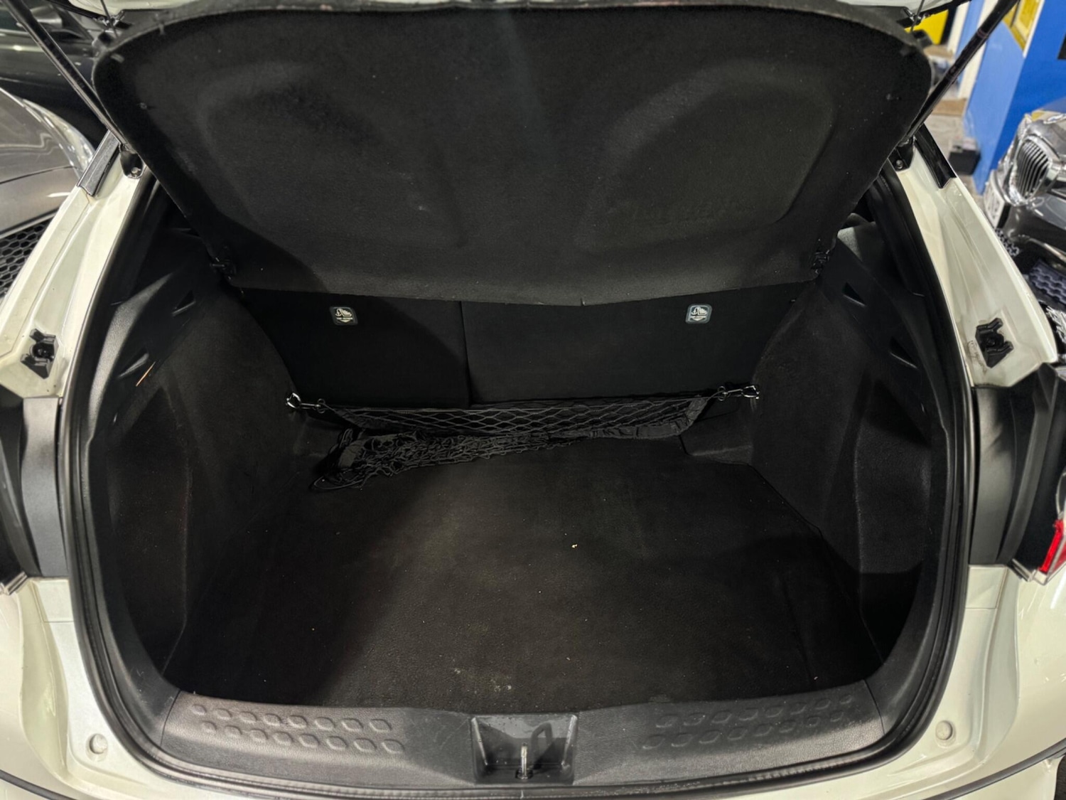 Used Toyota C-HR 2018 for sale - 77278723: Photo 24