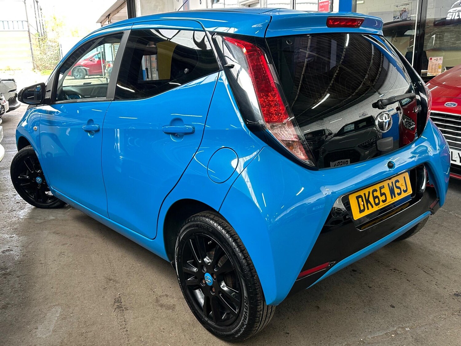 Used Toyota Prius 2019 for sale - 78019338: Photo 44