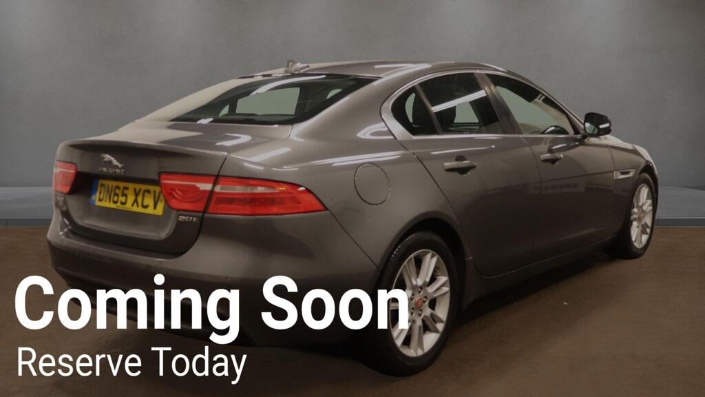 Used Jaguar XE 2015 for sale - 77315459: Photo 4