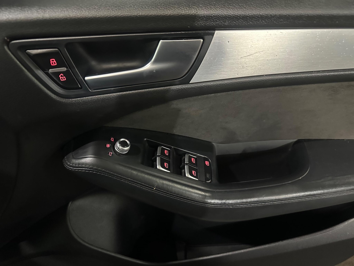 Used Audi Q5 2016 for sale - 77144196: Photo 28