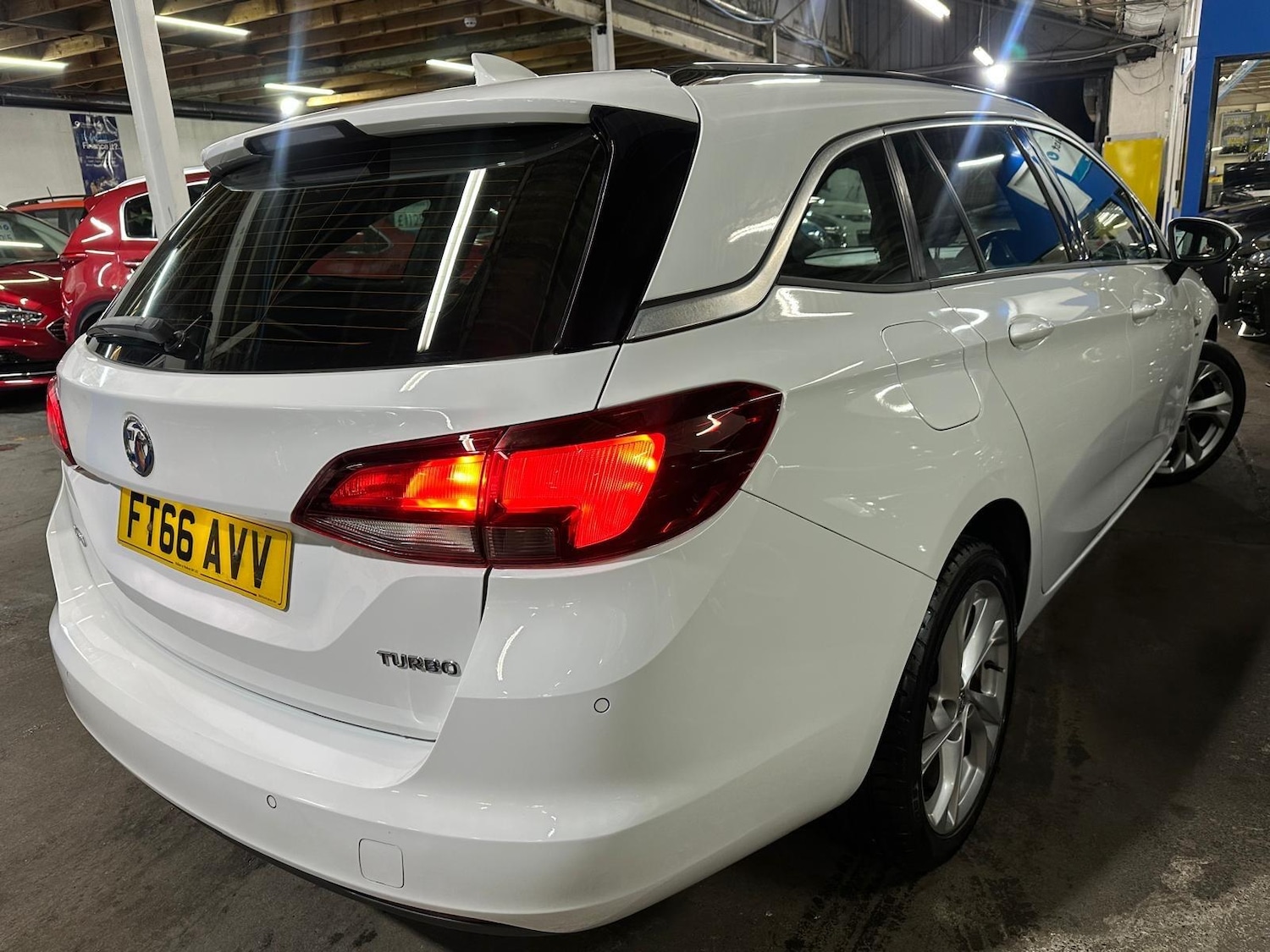 Used Vauxhall Astra for sale - 77175272: Photo 15