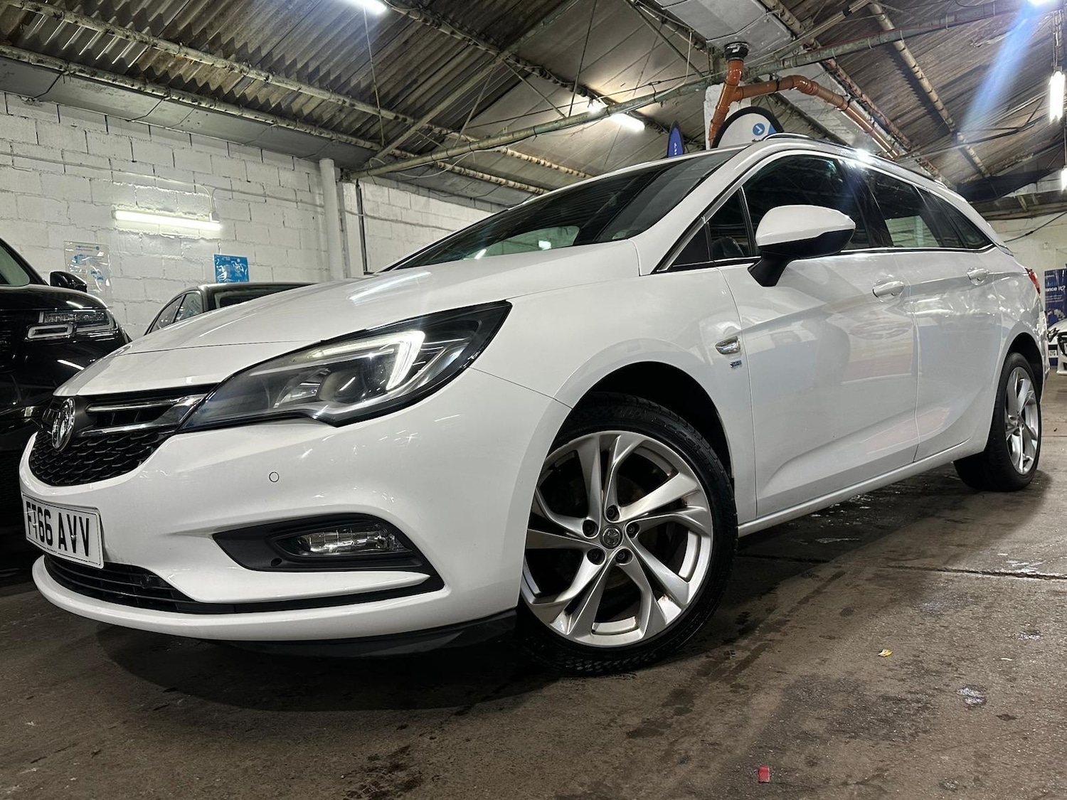 Used Vauxhall Astra for sale - 77175272: Photo 17