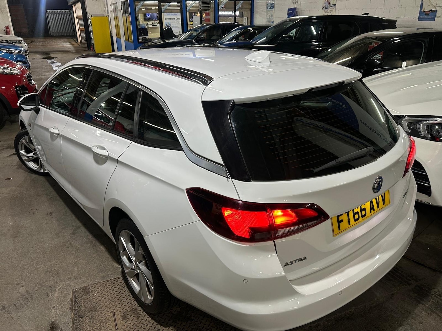 Used Vauxhall Astra for sale - 77175272: Photo 19