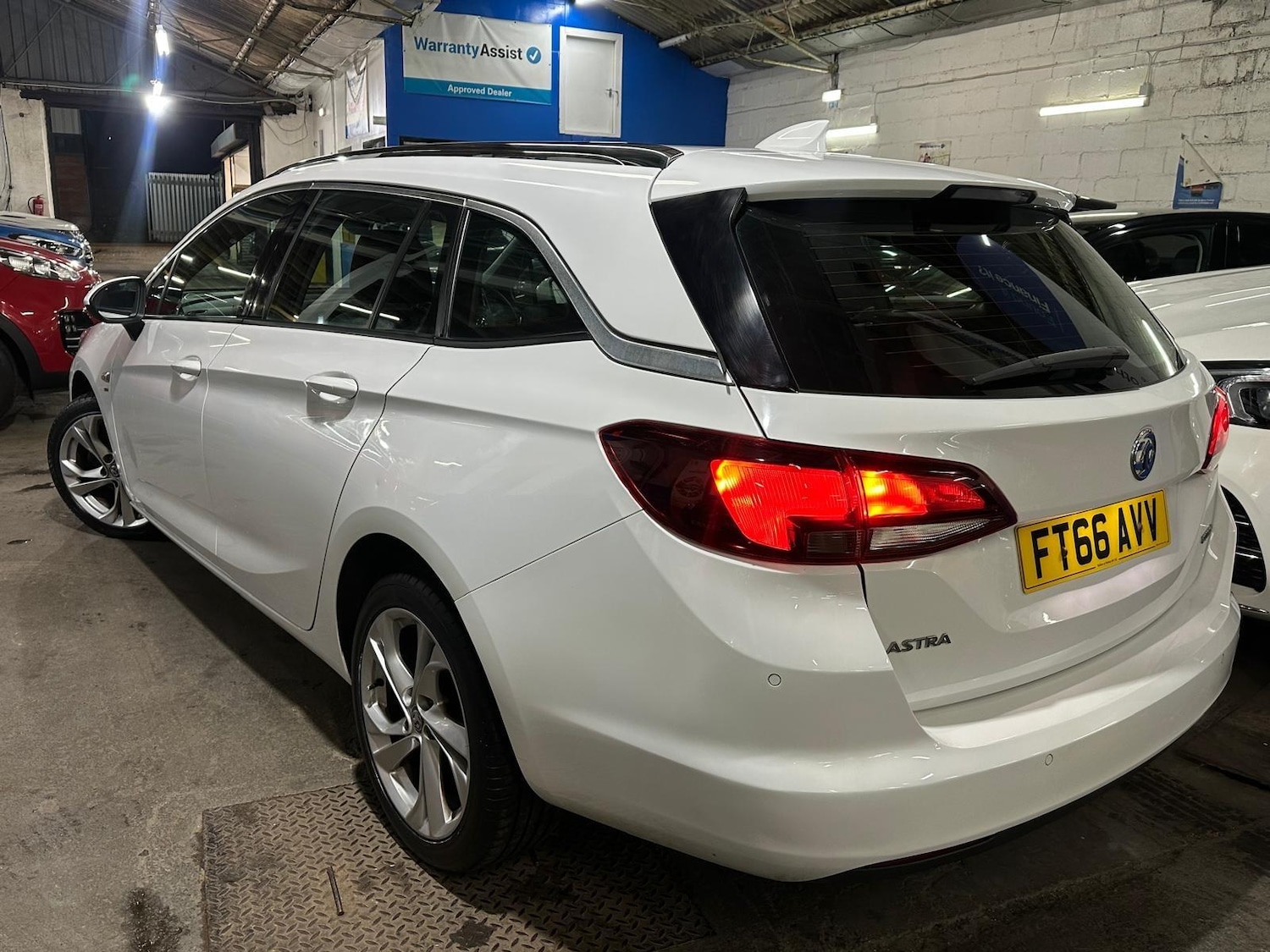 Used Vauxhall Astra for sale - 77175272: Photo 20