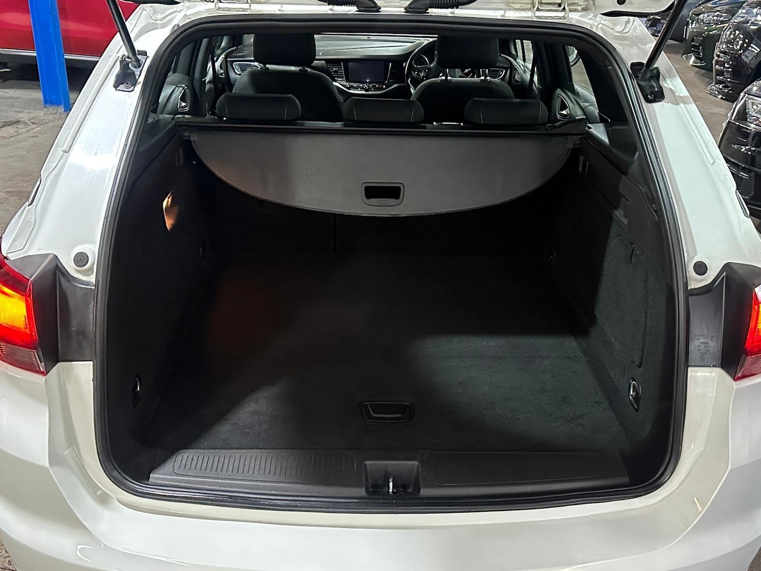 Used Vauxhall Astra for sale - 77175272: Photo 21