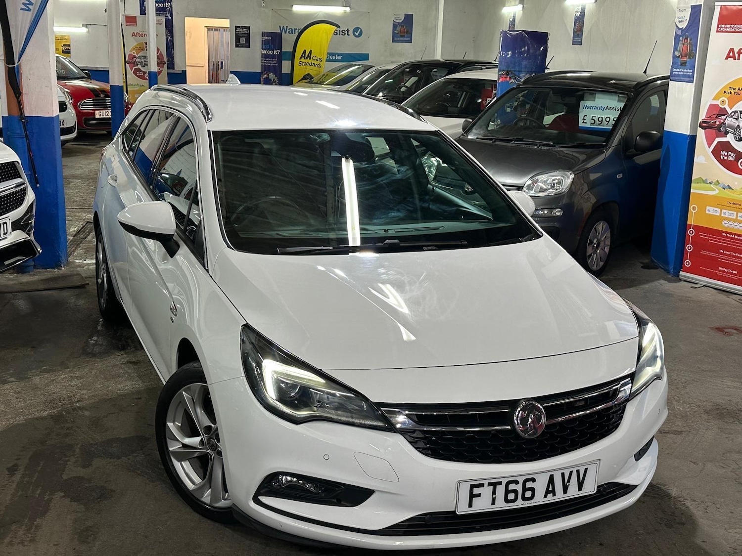 Used Vauxhall Astra for sale - 77175272: Photo 28