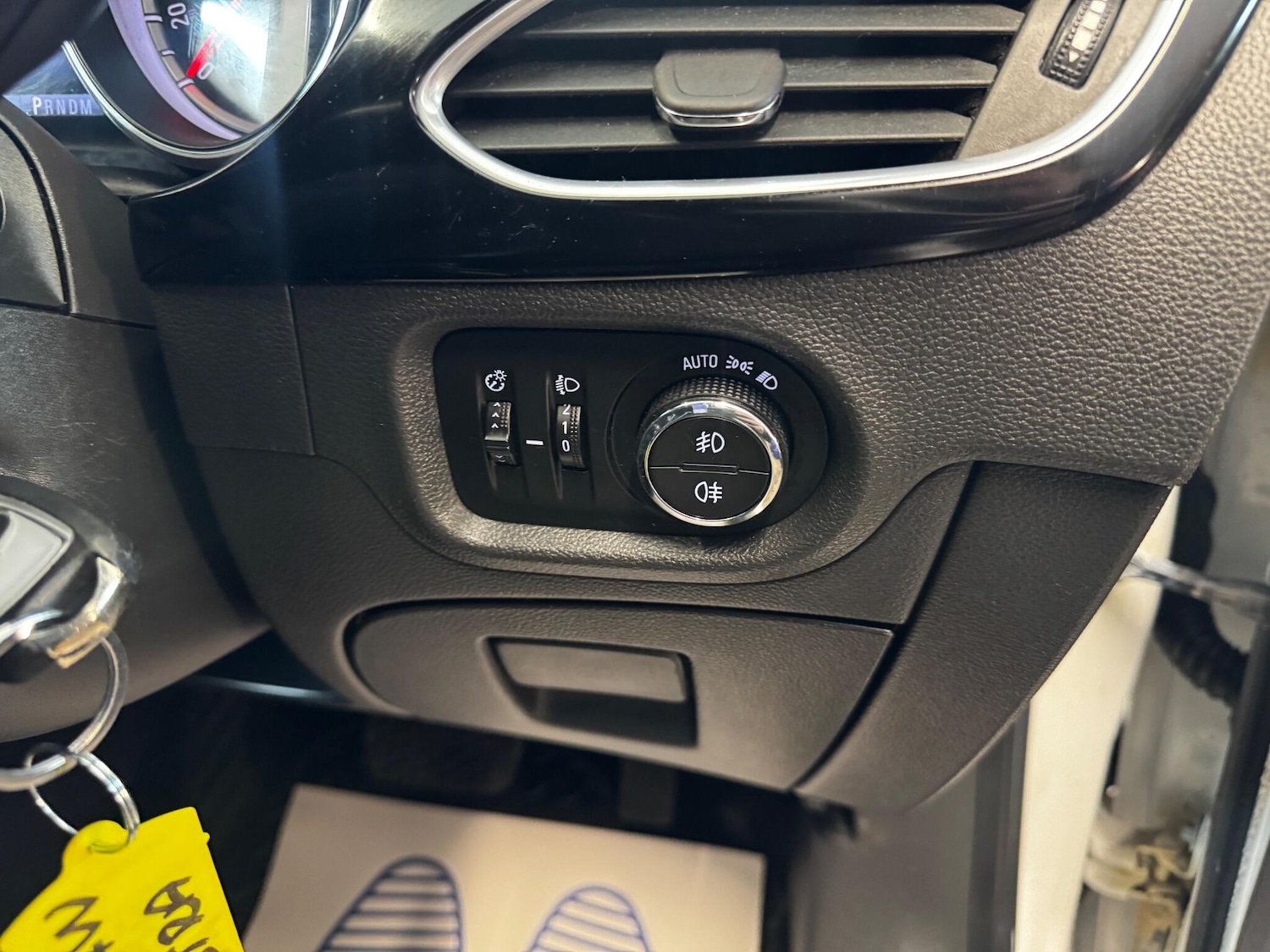 Used Vauxhall Astra for sale - 77175272: Photo 33