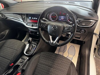 Used Vauxhall Astra 2017 for sale - 77175272: Photo