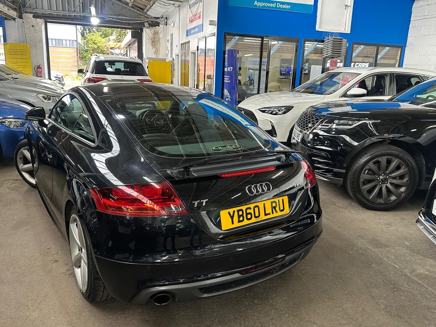 Vehicle 29