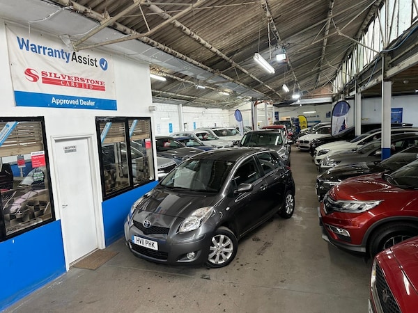 Used Toyota Yaris 2011 for sale - 75298168: Photo 5