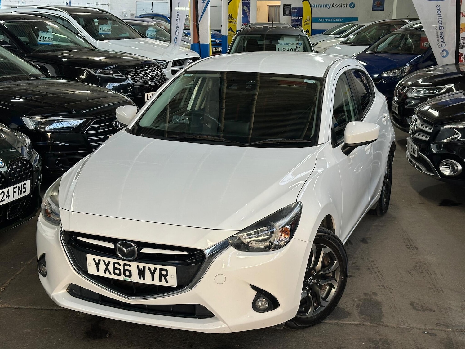 Used Mazda Mazda2 2016 for sale - 76801114: Photo 12