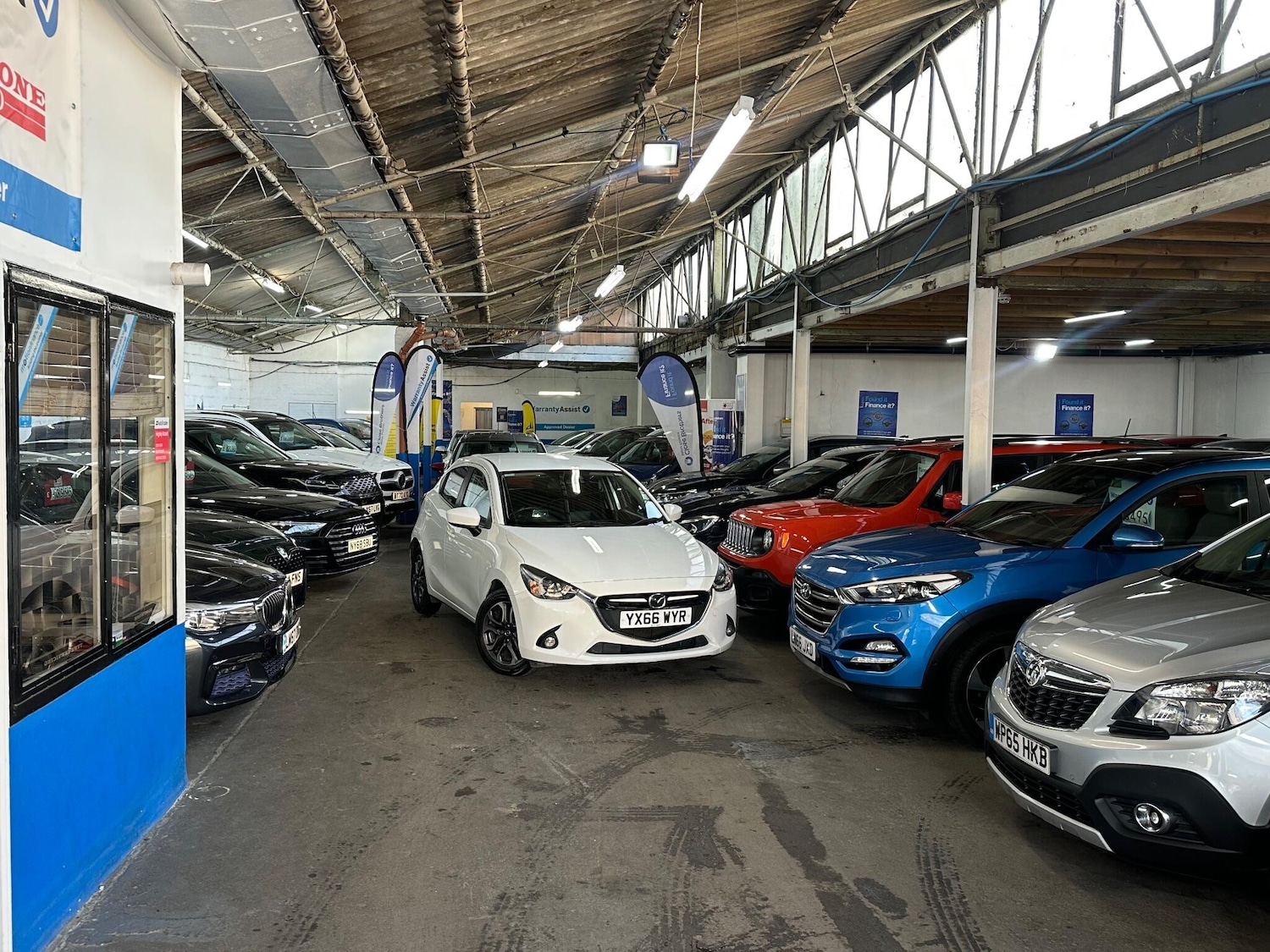 Used Mazda Mazda2 2016 for sale - 76801114: Photo 18