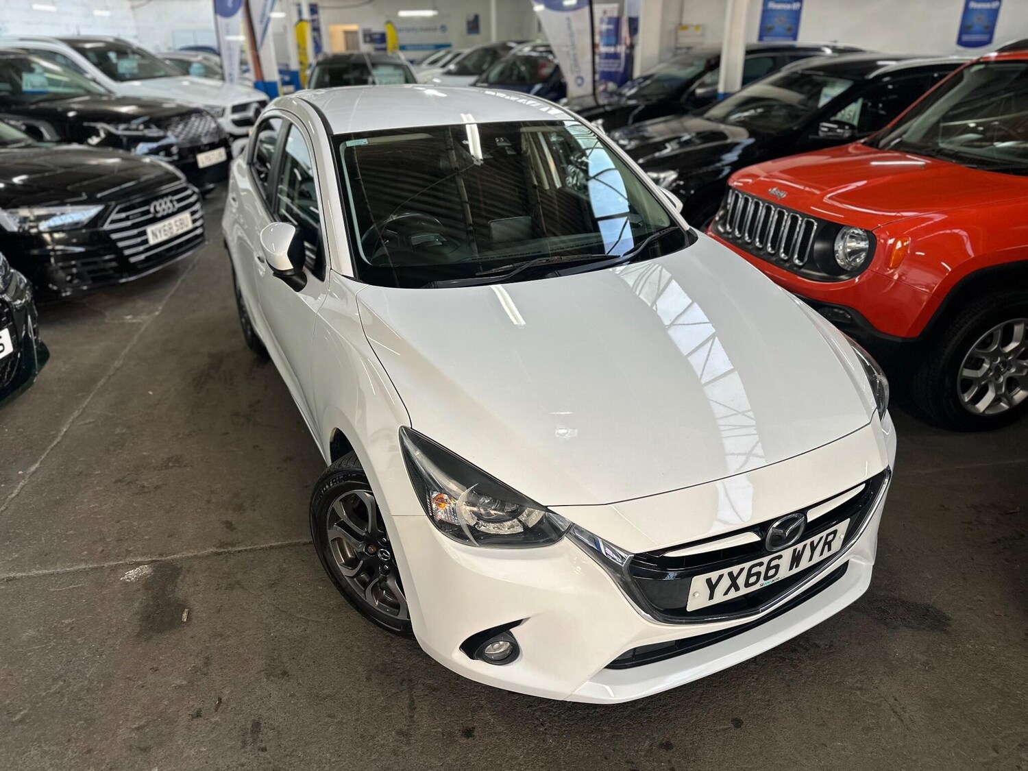 Used Mazda Mazda2 2016 for sale - 76801114: Photo 22