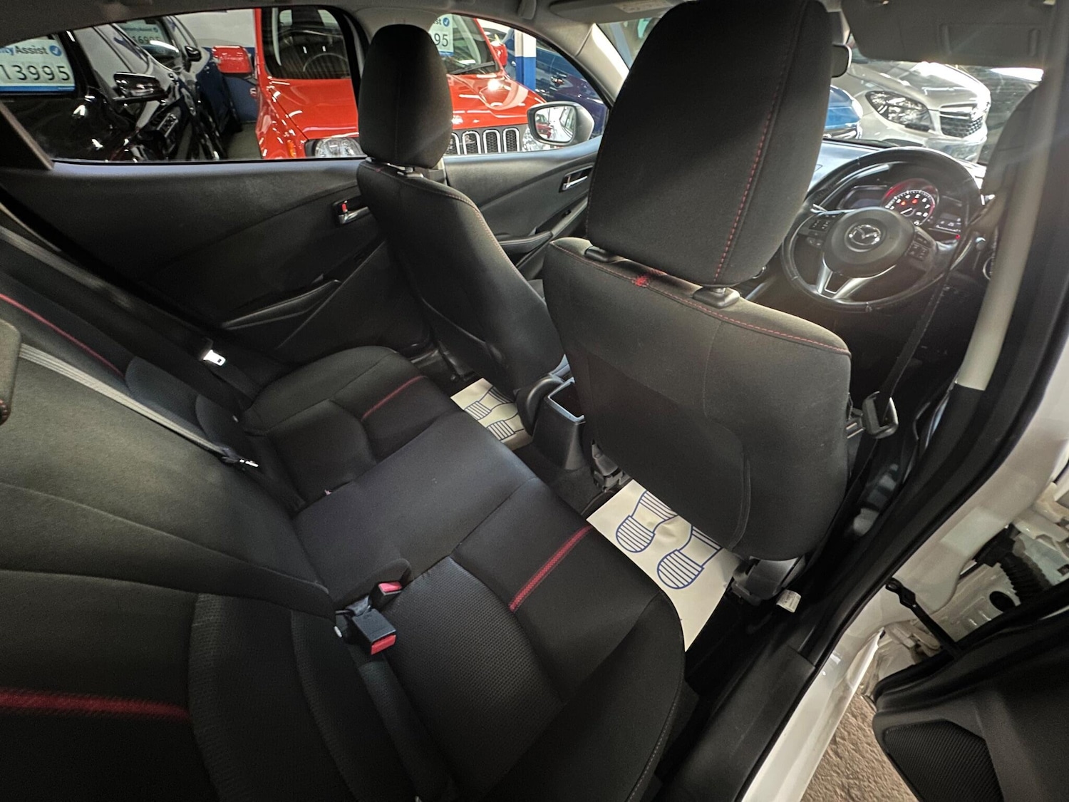 Used Mazda Mazda2 2016 for sale - 76801114: Photo 30