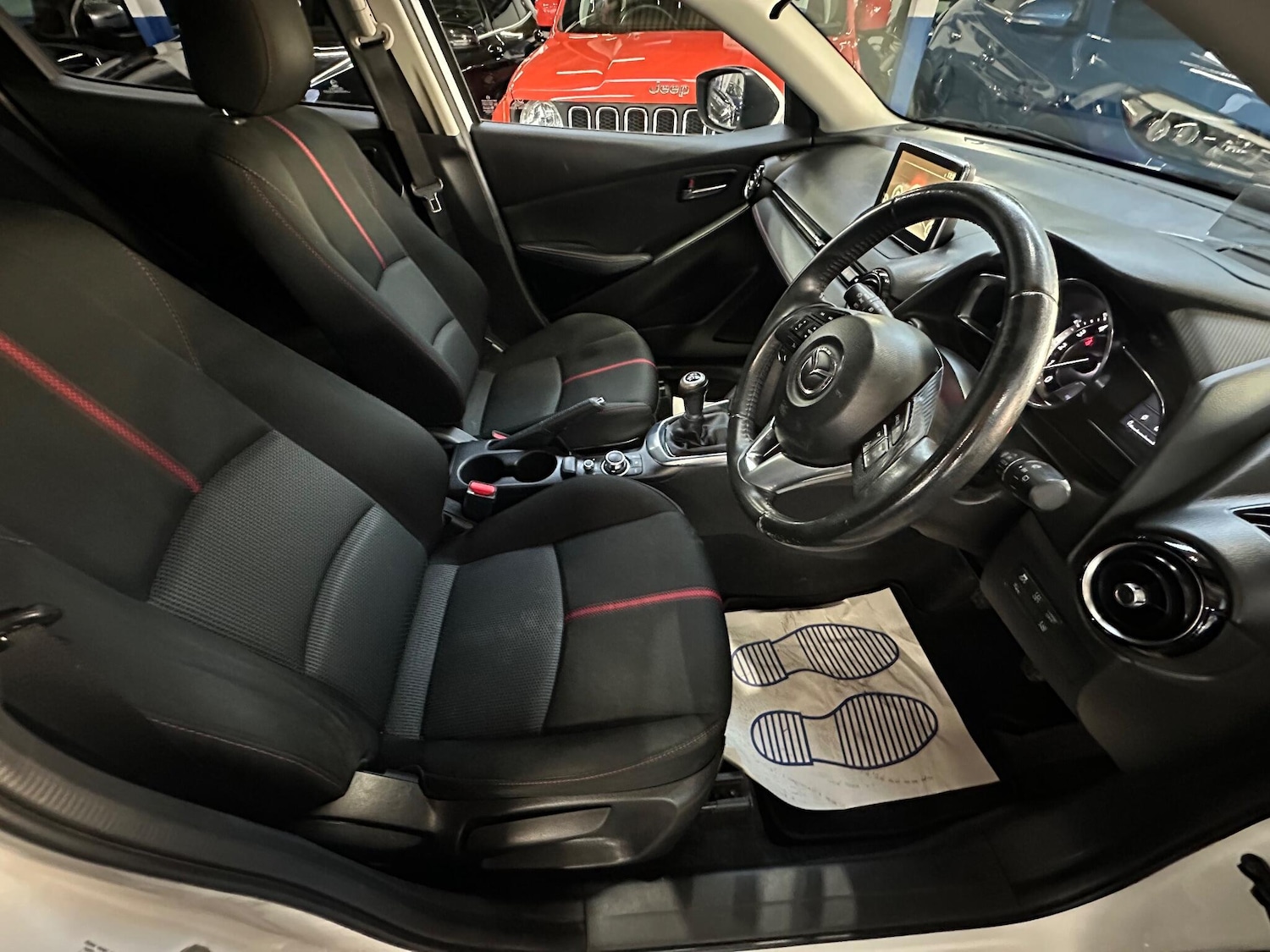 Used Mazda Mazda2 2016 for sale - 76801114: Photo 34