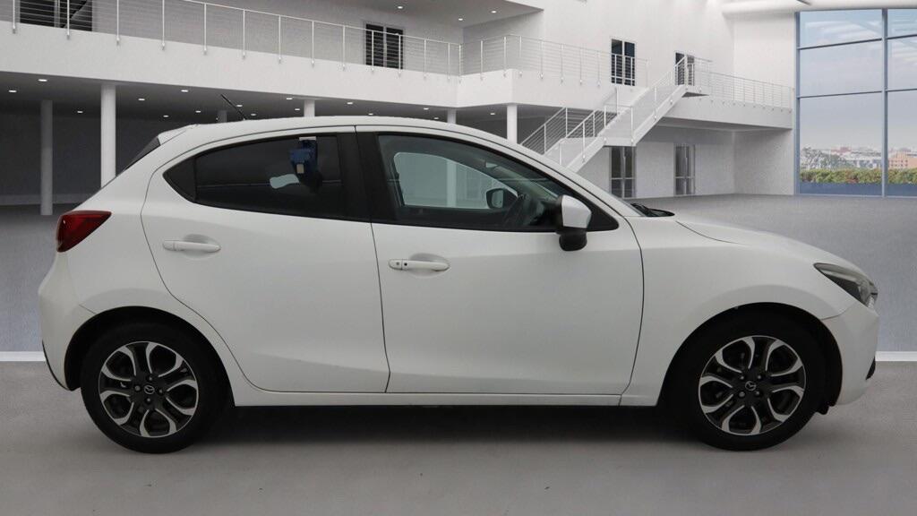 Used Mazda Mazda2 2016 for sale - 76801114: Photo 5