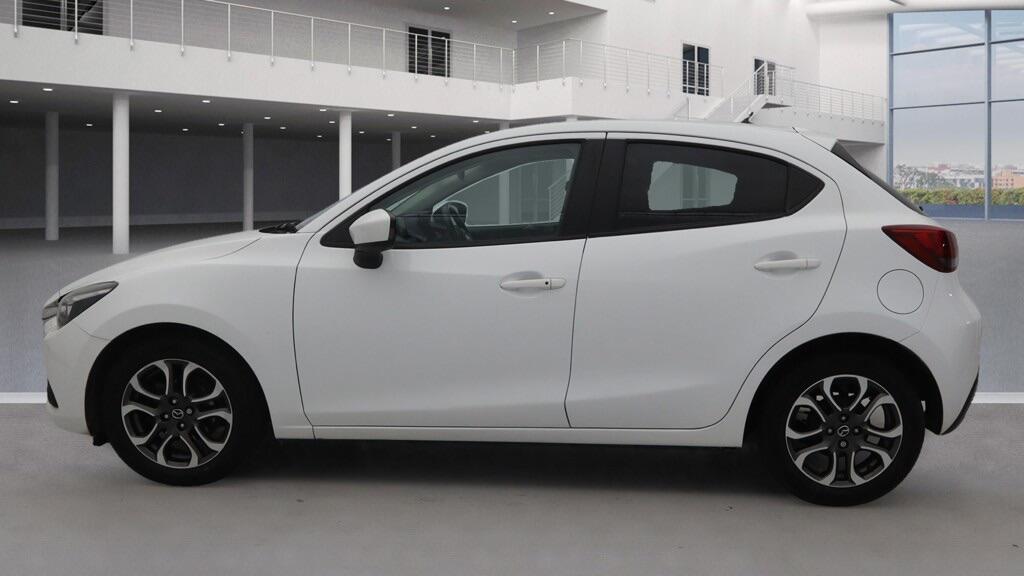Used Mazda Mazda2 2016 for sale - 76801114: Photo 6