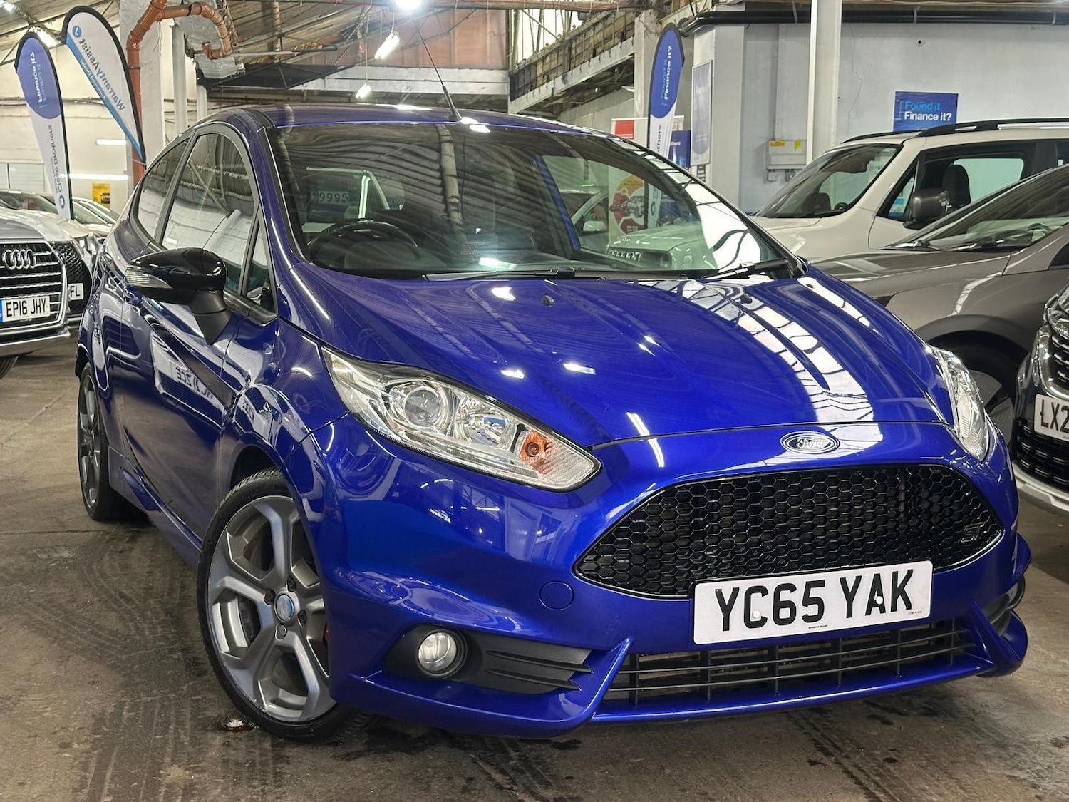 Used Ford Fiesta 2015 for sale - 76059764: Photo 1