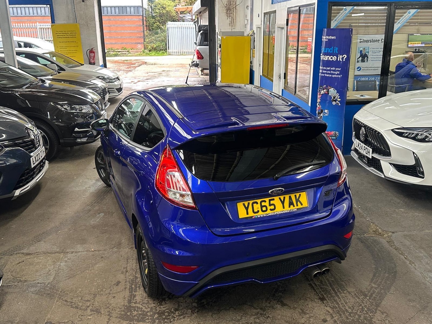 Used Ford Fiesta 2015 for sale - 76059764: Photo 11