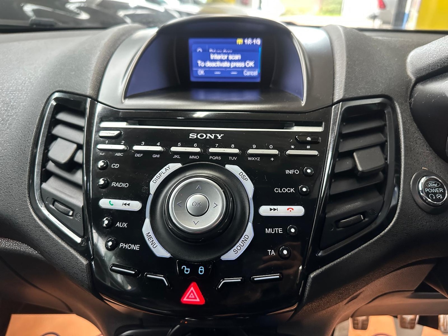 Used Ford Fiesta 2015 for sale - 76059764: Photo 17